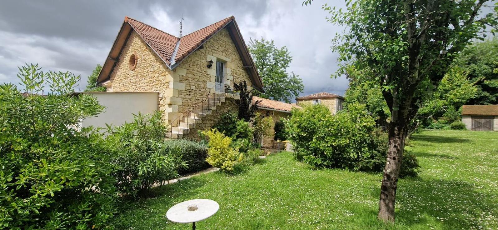 Le Clos Reaud Blaye Luaran gambar