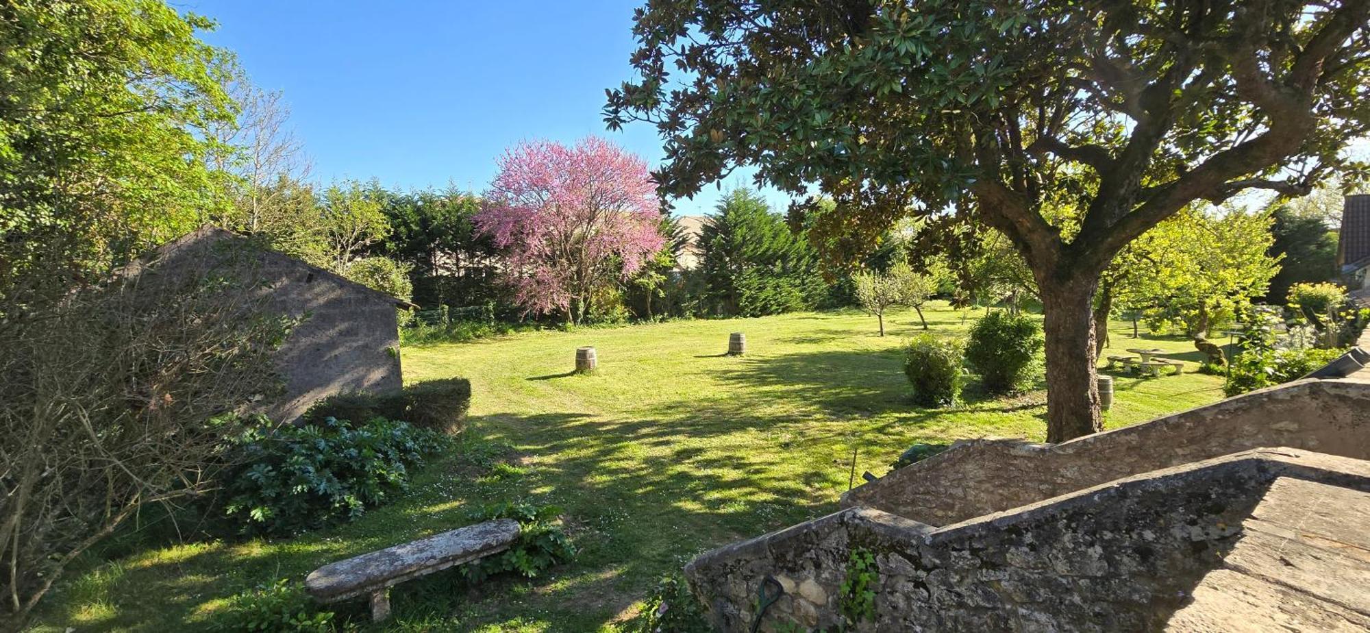 Le Clos Reaud Blaye Luaran gambar