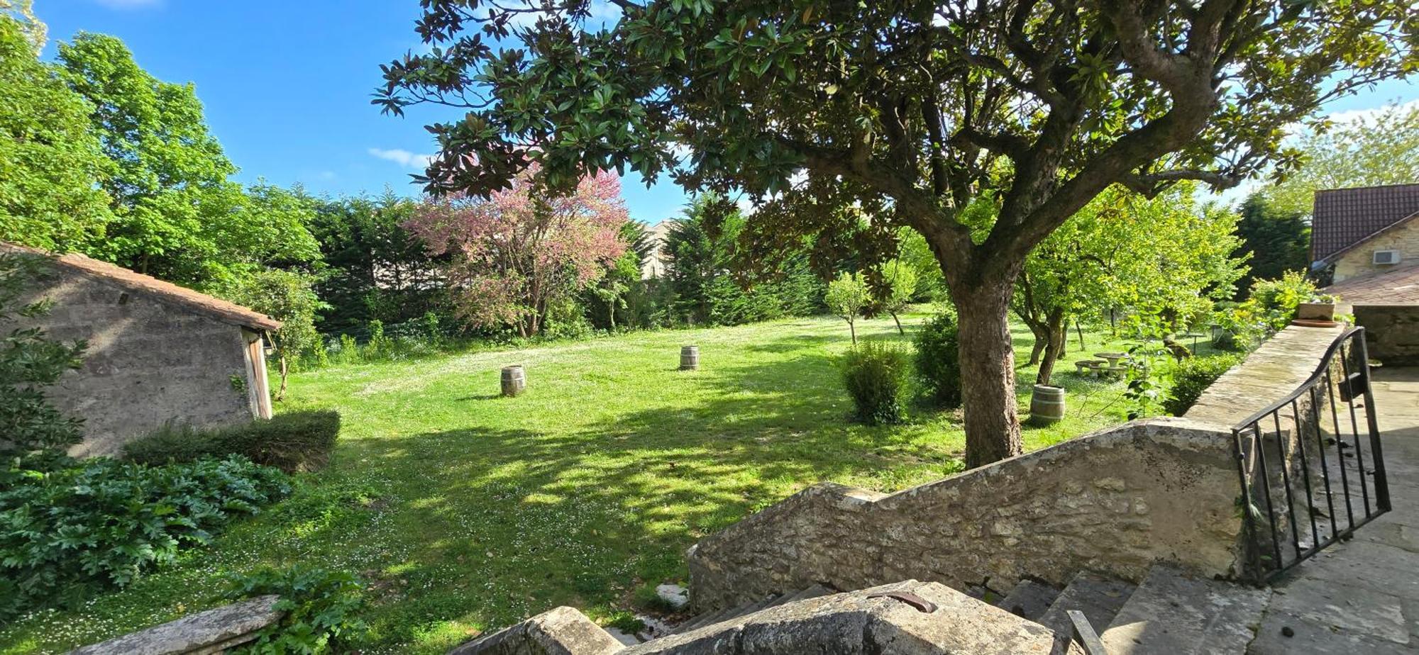 Le Clos Reaud Blaye Luaran gambar
